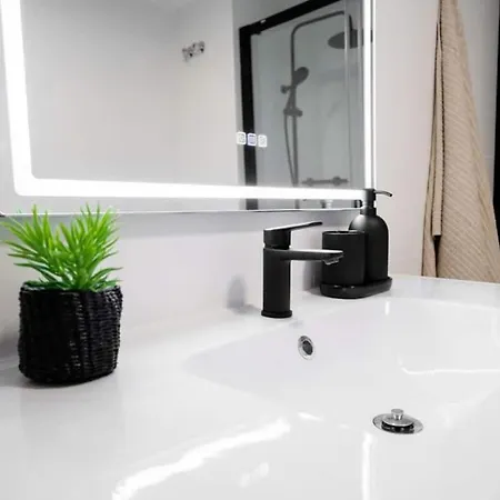 Appartement Beautiful In *